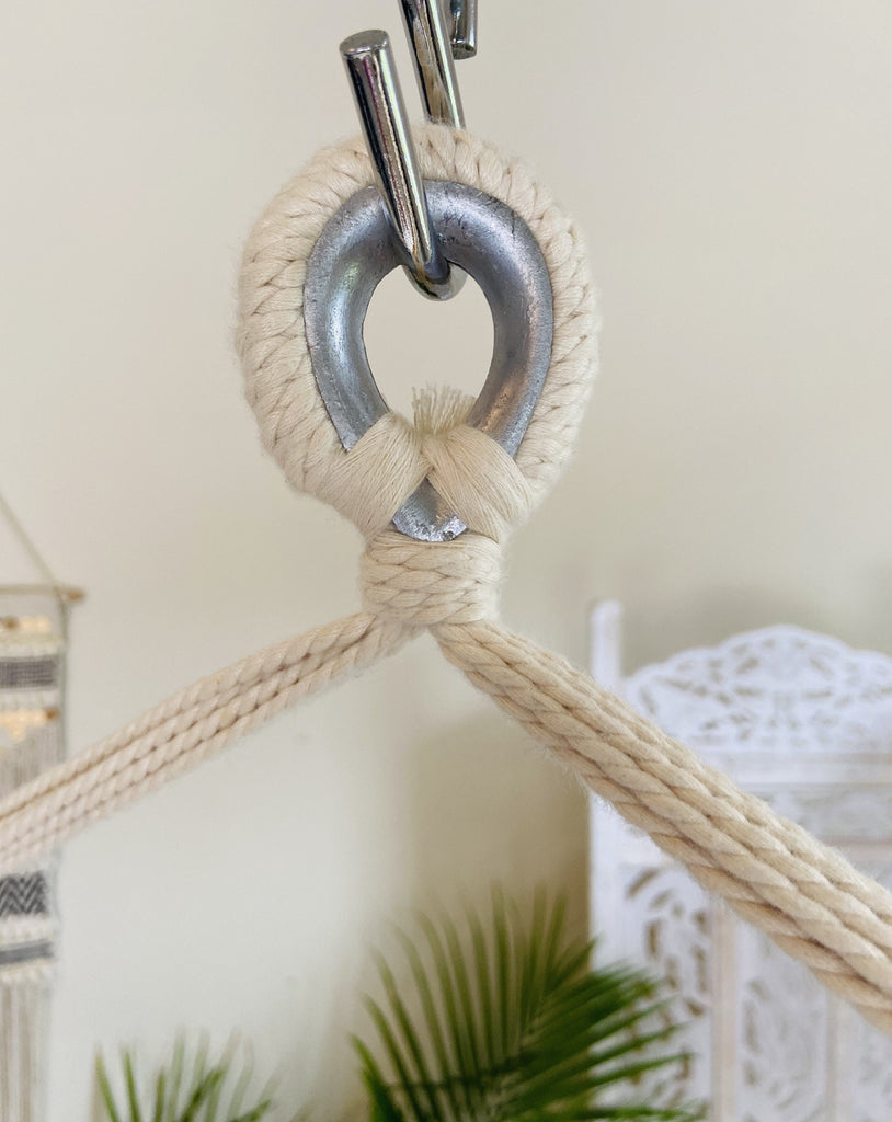 Knotted hanging online chair